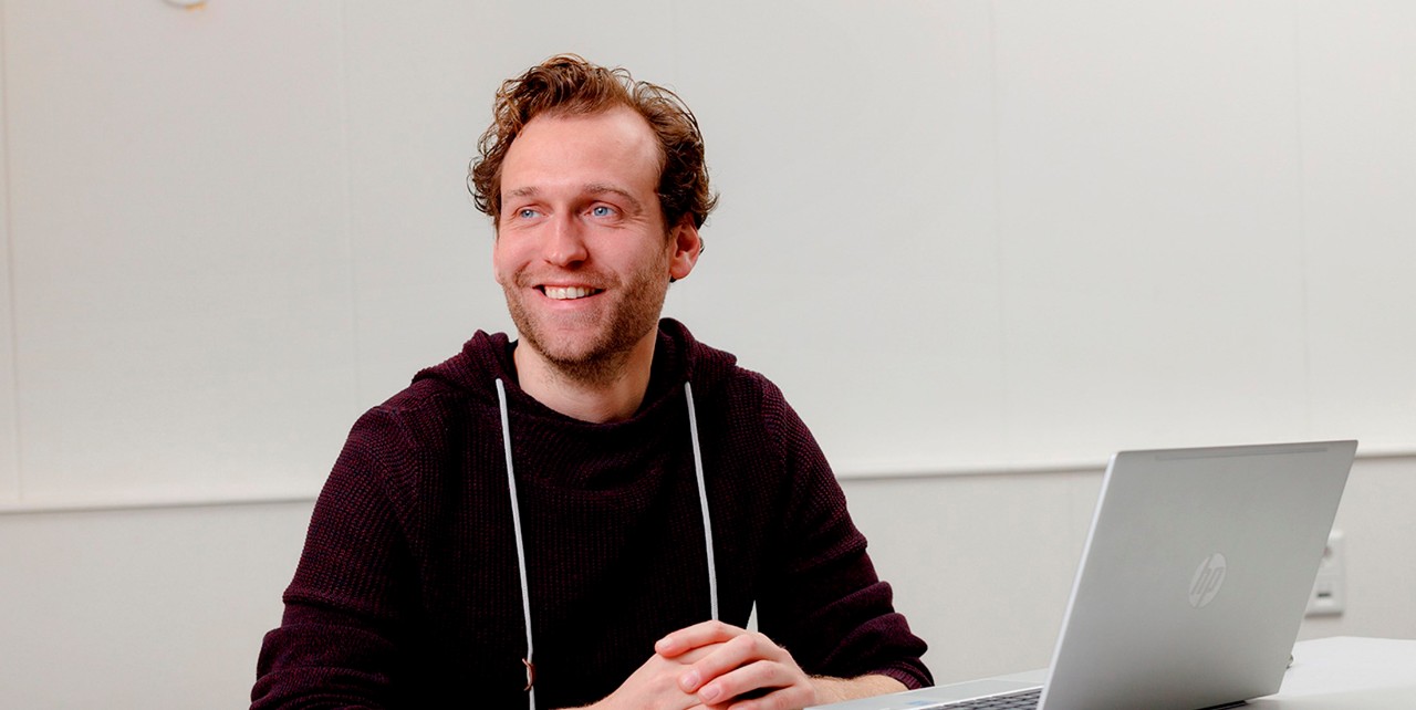 DE BEELDREDAKTIE / DOLPH CANTRIJNT.B.V. PFZW GOED BEZIG ONLINERUBRIEK “DE EXPERT”TILBURG D.D. 06.04.2022SJEF VAN DER KLEIN