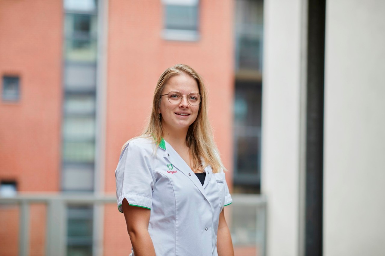 DE BEELDREDAKTIE / CHRISTIAAN KROUWELST.BV. PFGZW GOED BEZIG ONLINEHET VERHAAL VAN...AMERSFOORT D.D. 13.10.2022SABINE VAN ZOEREN, DYALISE-VERPLEEGKUNDIGE